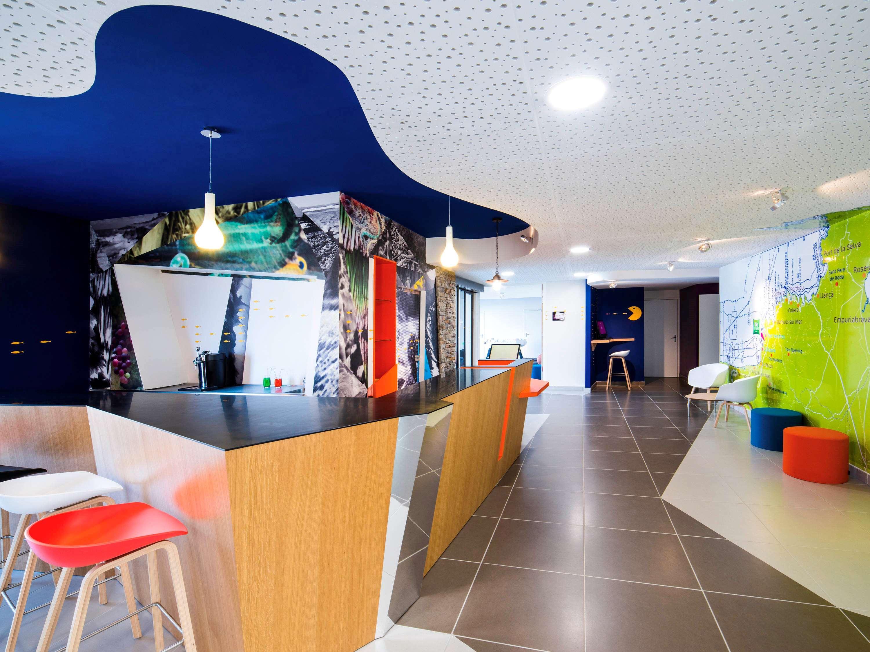 Ibis Styles Collioure Port Vendres Hotel Exterior photo