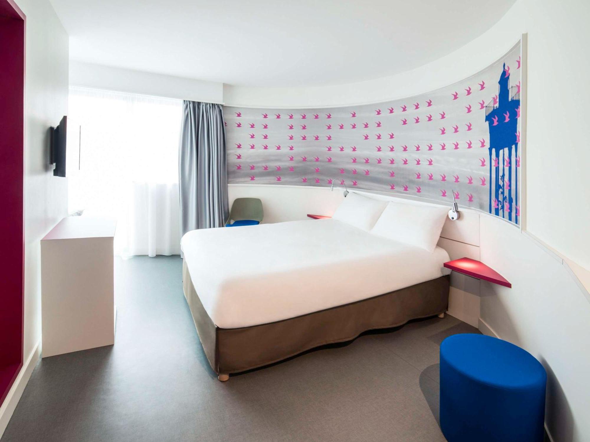Ibis Styles Collioure Port Vendres Hotel Exterior photo